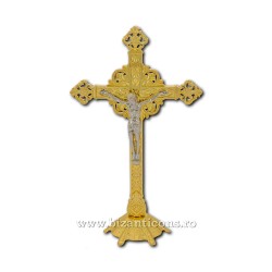 6-154 a cross of metal, with the base - 32cm 40/box